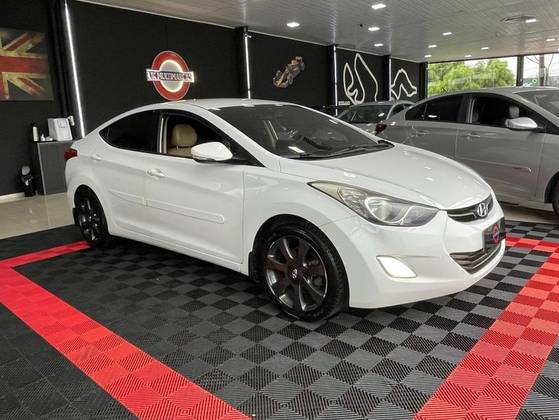 HYUNDAI ELANTRA 1.8 GLS 16V GASOLINA 4P AUTOMÁTICO